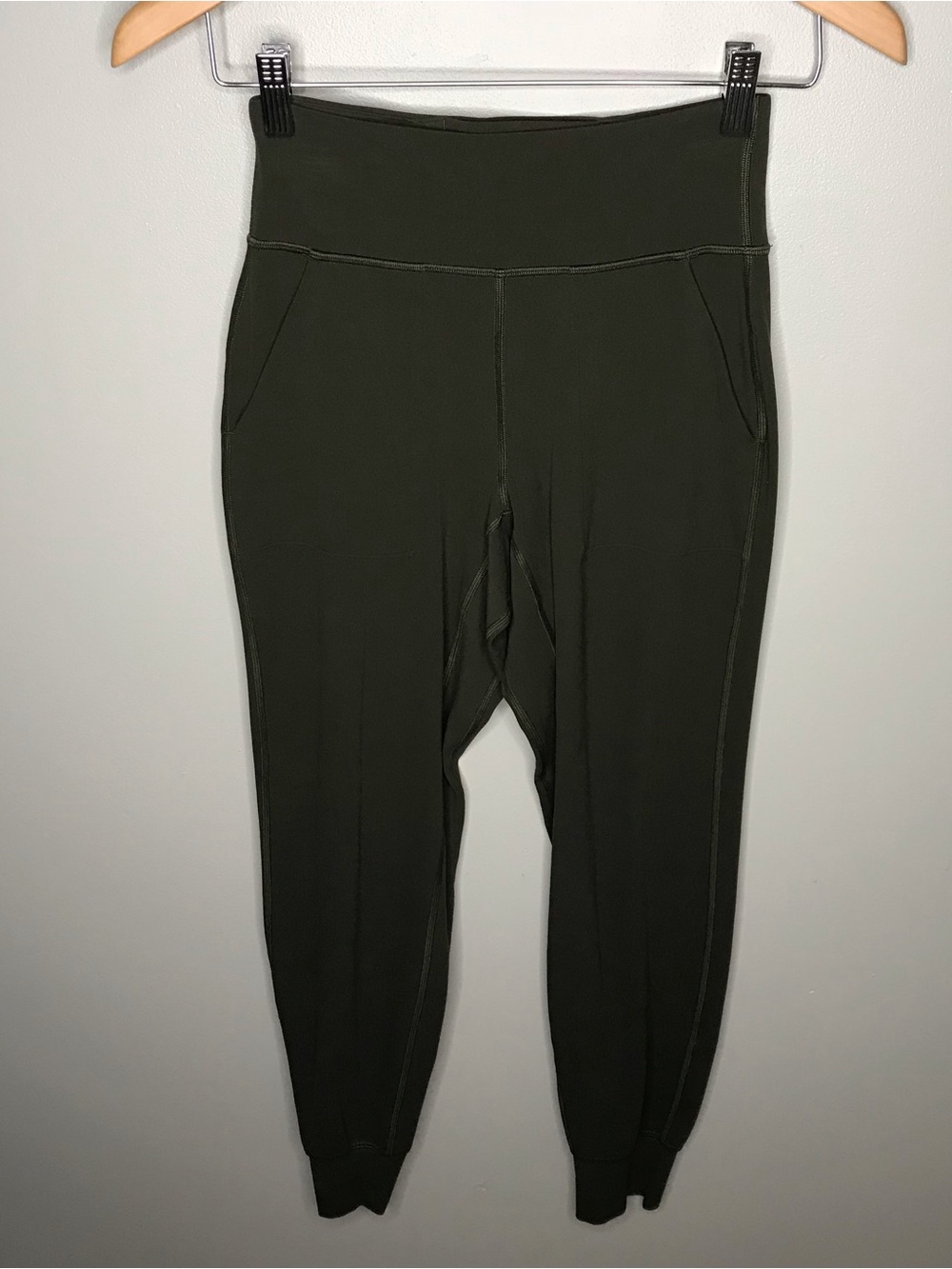 lululemon athletica Align Olive Green High-Waist Joggers Sz 4